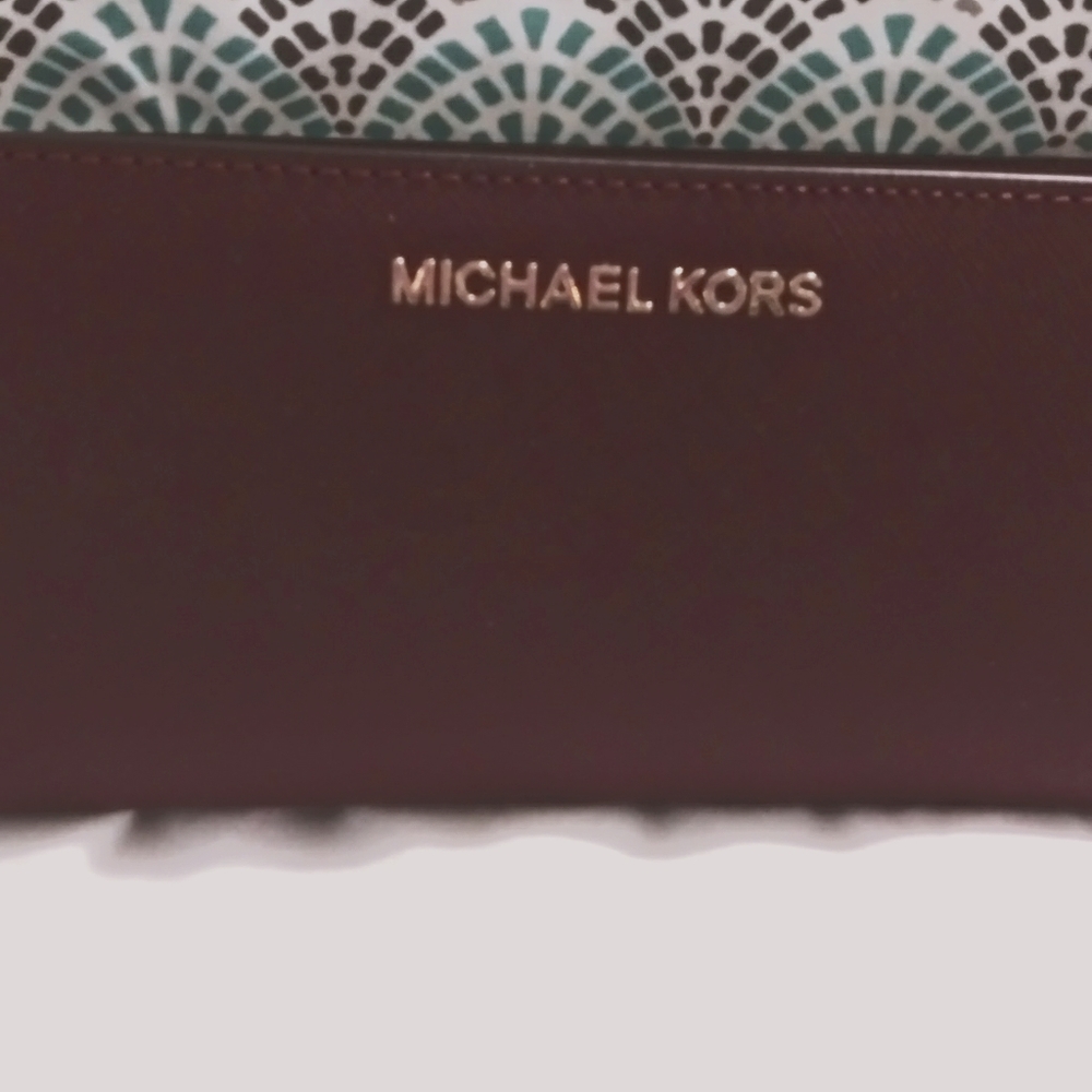 Medium wallet